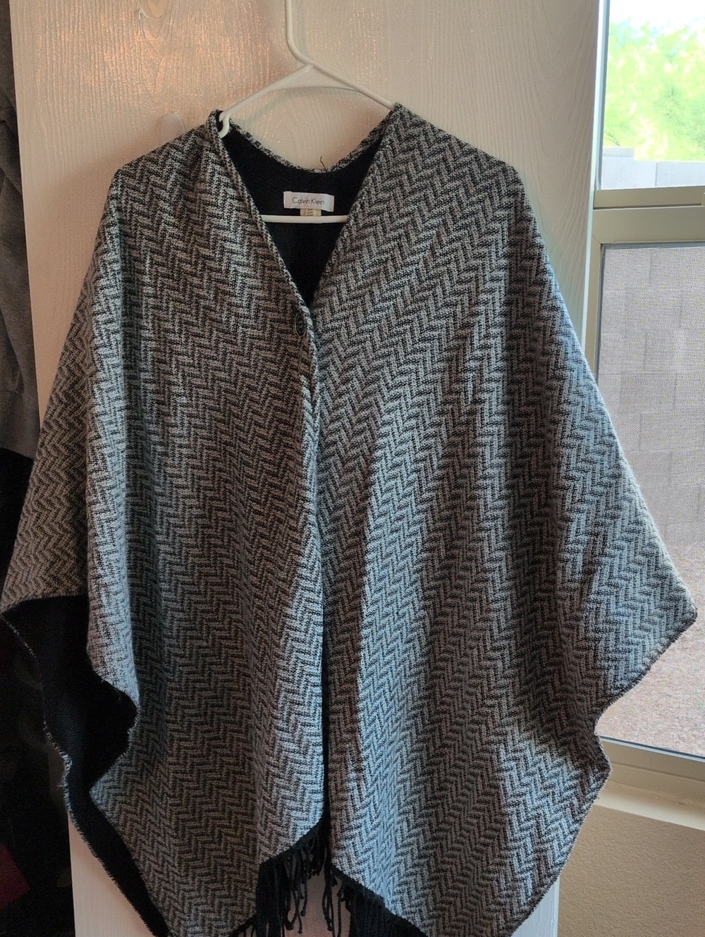 Calvin Klein Black & Gray Chevron Poncho Cape